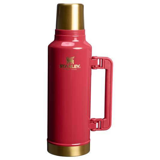 The Cheers & Cheer Classic Legendary Bottle | 2 QT